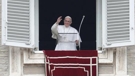 Papst Franziskus beim Angelus-Mittagsgebet im Apostolischen Palast am Sonntag.