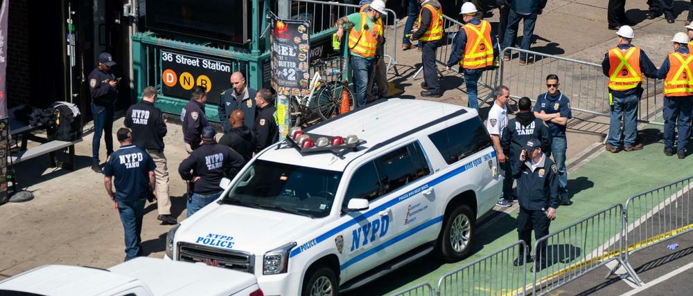 Der Tatort in Brooklyn, New York, ist abgeriegelt.