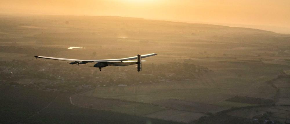 Die "Solar Impulse 2" ist nach dem Flug über den Atlantik in Spanien gelandet.