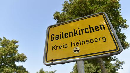Das Ortsschild von Geilenkirchen.