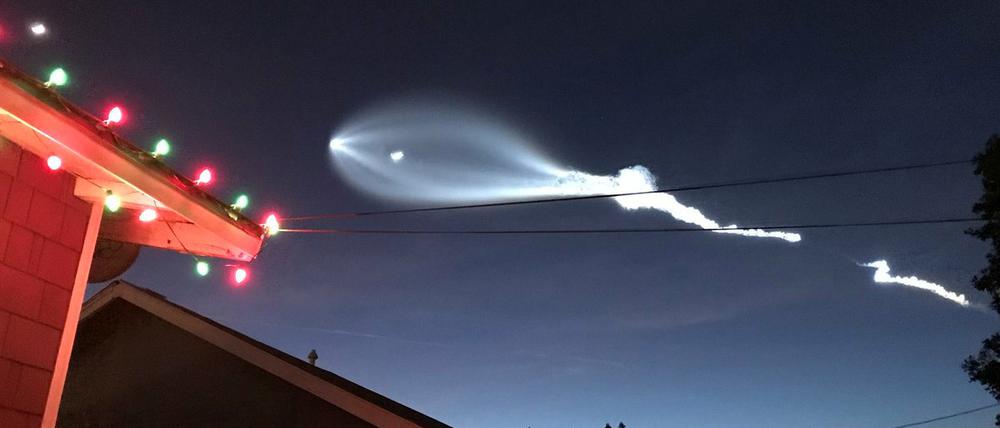 Ufo-Alarm über Kalifornien: Tatsächlich handelte es sich allerdings um den Start einer „Falcon 9“-Rakete der privaten Raumfahrtfirma SpaceX.
