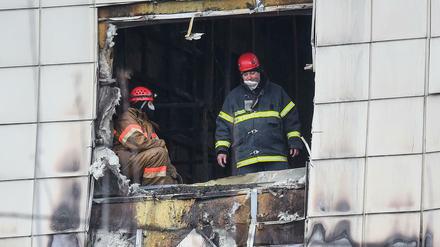 Bei dem Brand in einem Einkaufszentrum in Kemerowo, Russland, kamen 64 Menschen ums Leben.