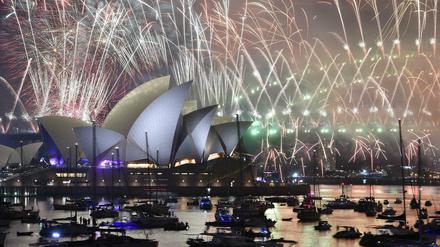 Feuerwerk über dem Sydney Opera House.