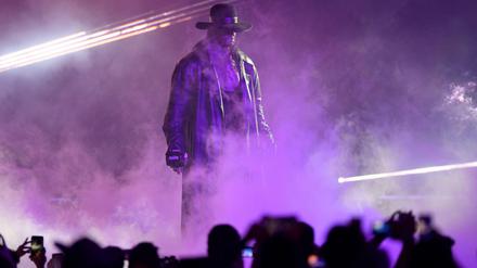 Der "Undertaker" tritt bereits seit Jahrzehnten bei Wrestlingshows auf.