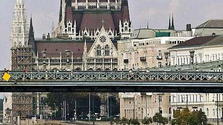 Budapests Stadtparlament hat ein hartes Gesetz gegen Obdachlose beschlossen.