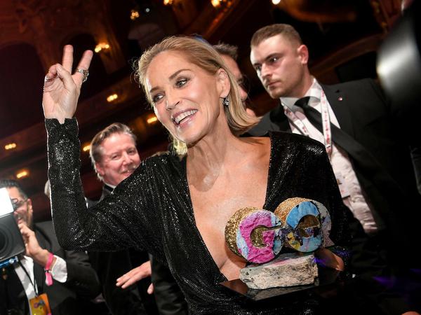 Sharon Stone wurde als Frau des Jahres ausgezeichnet.