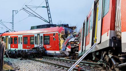 Bei der Kollision zweier S-Bahnen nahe München am Montag starb ein 24-Jähriger.