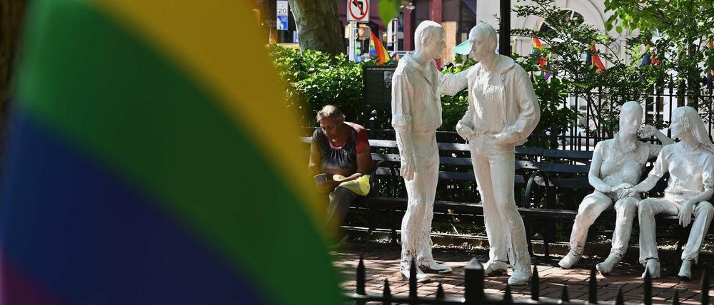 Das Stonewall National Monument im New Yorker Christopher Park erinnert an den Stonewall-Aufstand vor 50 Jahren - die Geburtsstunde der homosexuellen Emanzipationsbewegung.