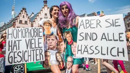 Protest gegen Homophobie auf dem CSD in Frankfurt/Main.
