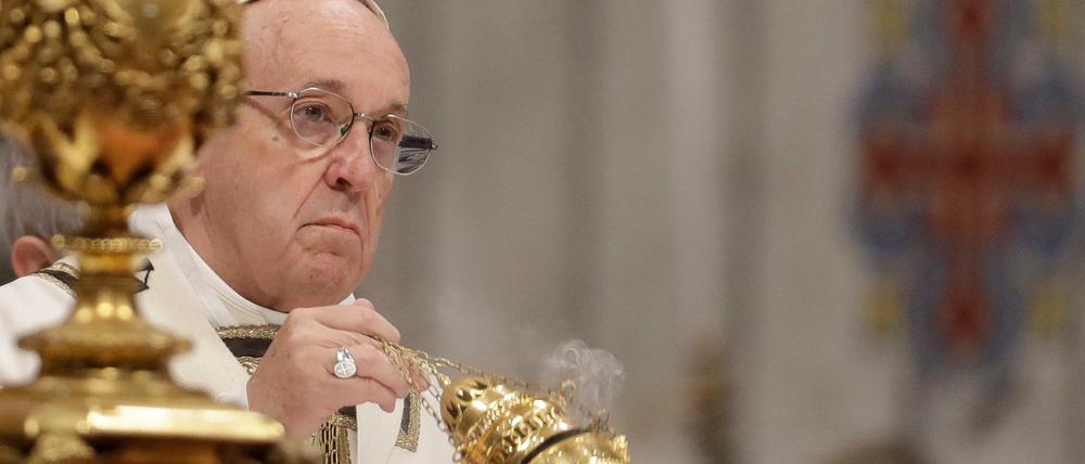 Papst Franziskus bei einer Messe im Vatikan