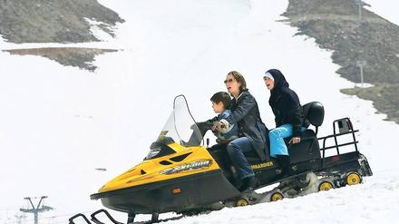 Frauen machen Tempo. Im Skibob ist die Gleichberechtigung schon gut vorangekommen. Foto: AFP