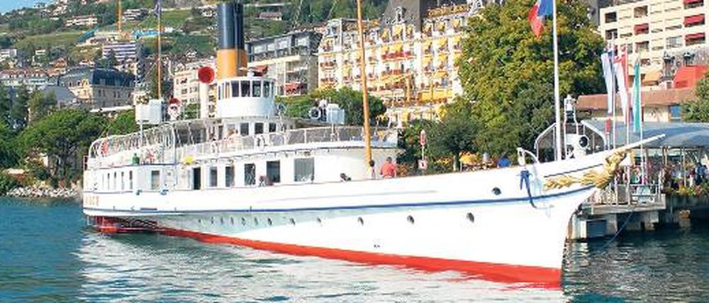 „La Suisse“, das Flaggschiff der Fahrgastflotte auf dem Genfer See. 