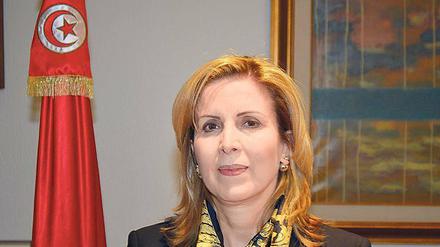  Salma Elloumi Rekik (59) ist seit Februar 2015 Ministerin für Tourismus und Kunsthandwerk in Tunesien. Die Unternehmerin ist Mitgründerin der Regierungspartei Nidaa Tounes 