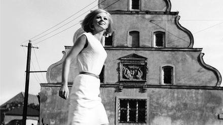 Die ersten Modefotos von Roger Melis entstanden 1967 in Stralsund.