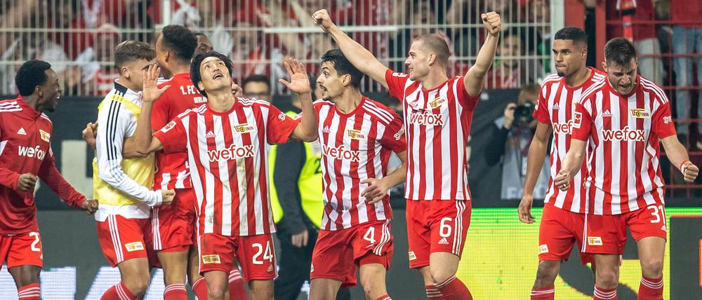 Mit viel Drama weiter an der Spitze Träumen ist erlaubt für den 1. FC