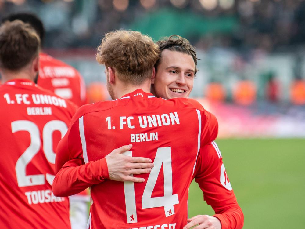 Neues Torduo des 1. FC Union Berlin Bei Brenden Aaronson und Yorbe