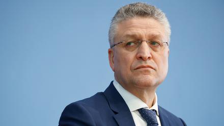 Lothar Wieler, ehemailiger Präsident des Robert-Koch-Instituts, bei einer Pressekonferenz über die weitere Entwicklung in der Corona-Pandemie.