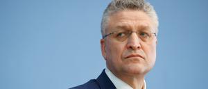 Lothar Wieler, ehemailiger Präsident des Robert-Koch-Instituts, bei einer Pressekonferenz über die weitere Entwicklung in der Corona-Pandemie.