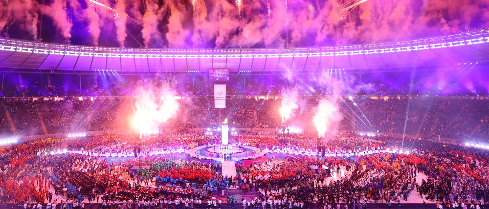 Gut 50.000 Menschen haben an der Eröffnungsfeier der Special Olympics teilgenommen.