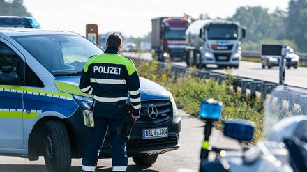 Symbolfotos von der Bundespolizei zur Lage auf der A12Quelle: Till-Justus Hille/Polizeidirektion Ost