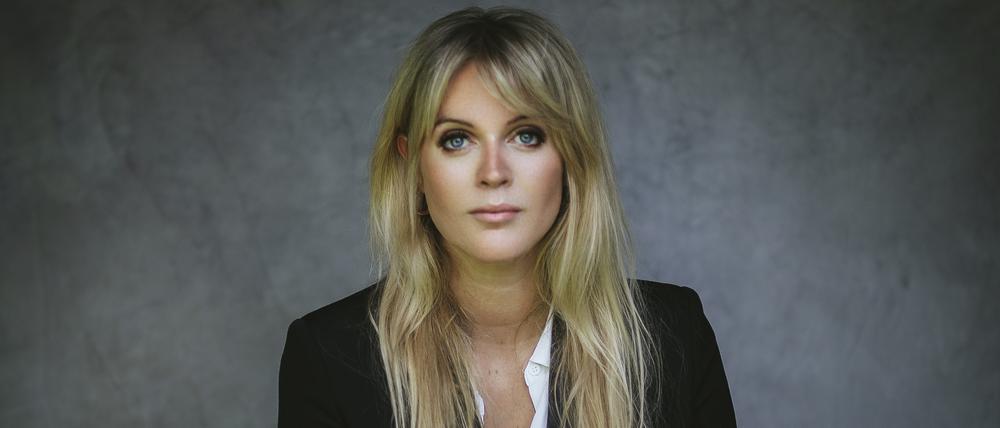 Dolly Alderton ist Bestsellerautorin und Stimme einer jungen Generation von britischen Frauen.