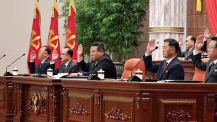 Nordkoreas Machthaber Kim Jong Un während des Treffens der Arbeiterpartei.