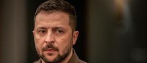 Der ukrainische Präsident Wolodymyr Selenskyj hat die Erwartungen an eine schnelle Befreiung aller besetzter Gebiete gedämpft (Archivbild).