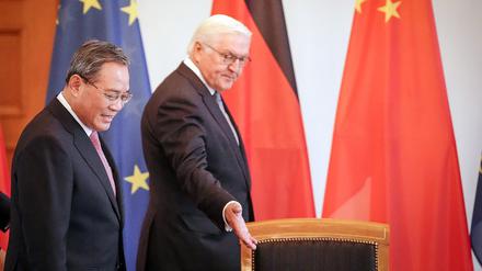 Am Montag empfing Bundespräsident Frank-Walter Steinmeier Chinas neuen Ministerpräsidenten Li Qiang im Schloss Bellevue.