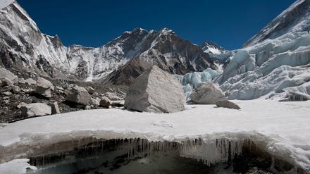 Schmilzt schneller als erwartet: Nepals Khumbu-Gletscher.