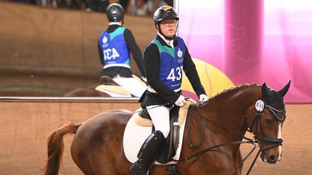 Cornelius Geitner bei den Special Olympics World Games 2023 in Berlin beim Dressage-Reiten im Berliner Olympiapark.