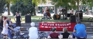 Kulturschaffende sind oft prekär beschäftigt und müssen sehen, wie sie finanziell über die Runden kommen.