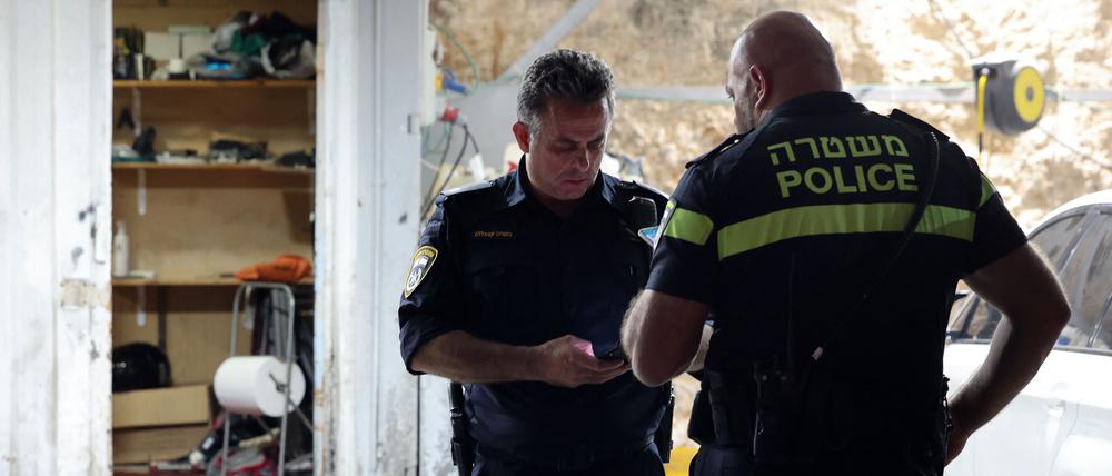 In einer Autowaschanlage in Nazareth wurden Anfang Juni fünf Menschen erschossen. Israels Polizei soll nun Unterstützung vom Geheimdienst bekommen, um die Kriminalität zu bekämpfen.