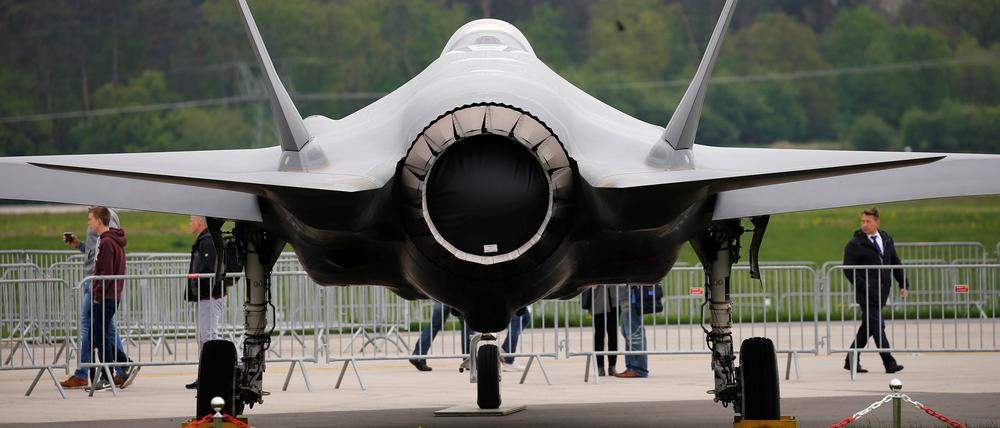 Ein Kampfjet F-35.