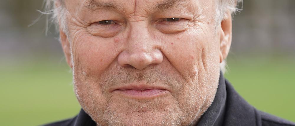 Klaus Maria Brandauer feiert seinen 80. Geburtstag im Juni 2023 mit der Tournee „Mozart! Brandauer liest Mozart“
