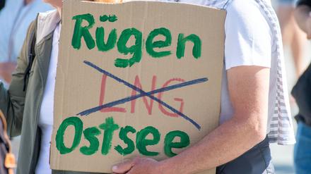 Der Protest gegen das LNG-Terminal ist auf Rügen groß.