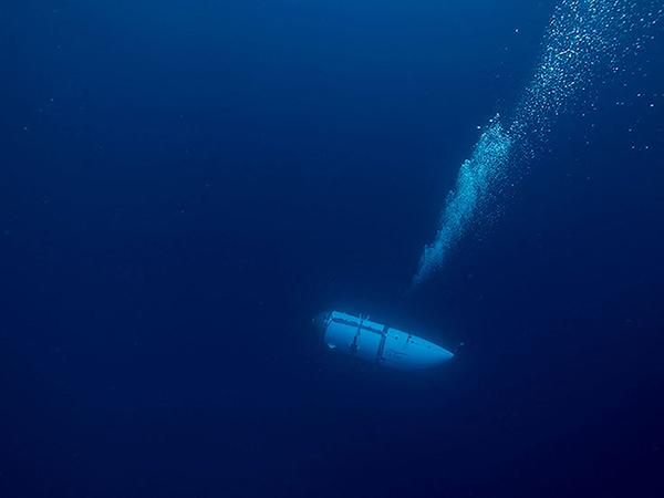 Dieses undatierte von OceanGate zur Verfügung gestellte Foto zeigt das Tauchboot „Titan“.