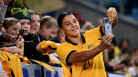 Nationalspielerinnen wie Sam Kerr sind mittlerweile Berühmtheiten. 