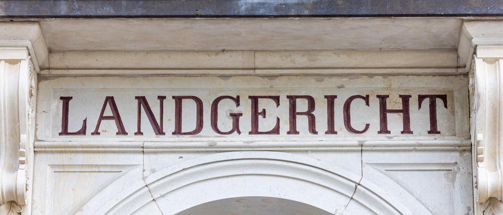 Der Bundesgerichtshof hob das Urteil des Cottbuser Landgerichts gegen Ahmed A. auf. Neu verhandelt wird der Fall seit Anfang Oktober in Neuruppin. +++