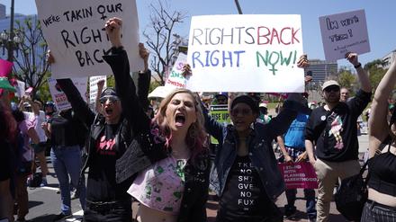Seit einem Jahr sind Schwangerschaftsabbrüche in den USA kein flächendeckendes Recht mehr.