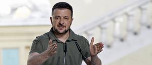 „Die Schwäche Russlands ist offensichtlich“, schrieb Wolodymyr Selenskyj am Samstag beim Kurznachrichtendienst Twitter.