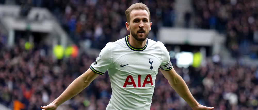 Harry Kane von Tottenham Hotspur feiert den ersten Treffer seiner Mannschaft.
