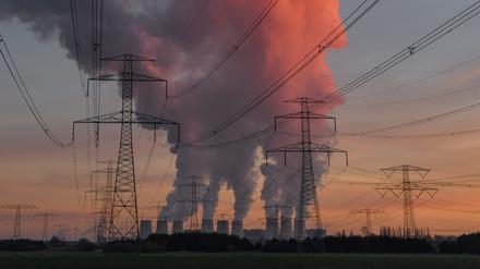 Die Schulden des deutschen Staates sind im ersten Quartal wegen der hohen Finanzierungskosten im Kampf gegen die Energiekrise auf ein Rekordniveau gestiegen (Symbolbild).