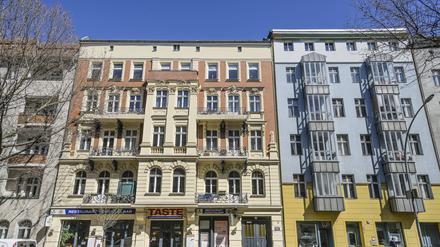 Altbauten, Kaiserin-Augusta-Allee, Moabit, Mitte, Berlin, Deutschland *** Local Caption *** , Berlin, Deutschland *** Old buildings, Kaiserin Augusta Allee, Moabit, Mitte, Berlin, Germany Local Caption , Berlin, Germany
BerlinWohnen