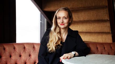 Antonia Ruder hat Kulturwissenschaft, Kunstgeschichte und Germanistik studiert.
