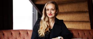 Antonia Ruder hat Kulturwissenschaft, Kunstgeschichte und Germanistik studiert.