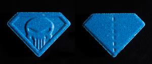 Ecstasy-Tabletten „Totenkopf-Pillen“ (auch „Punisher“ genannt), Foto: LKA Niedersachsen