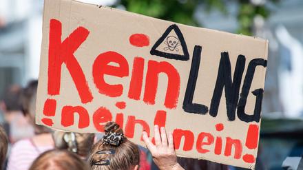 Kritiker des LNG-Terminals sind auf der Abgeordnetenreise nicht willkommen.