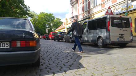 Der „kleine“ Teltower Damm in Zehlendorf-Mitte: Bisher parkt man im Zehlendorfer Ortskern gratis.