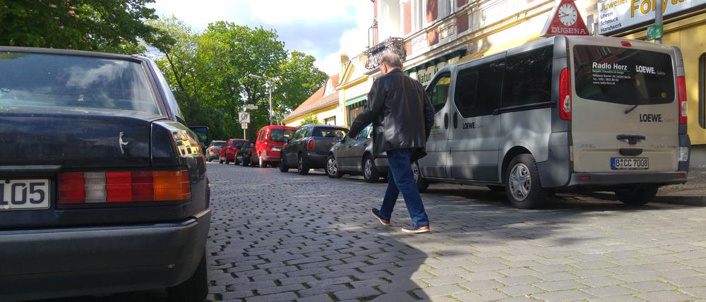 Der „kleine“ Teltower Damm in Zehlendorf-Mitte: Bisher parkt man im Zehlendorfer Ortskern gratis.
