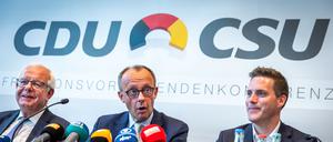 CDU-Parteichef Friedrich Merz (M.)